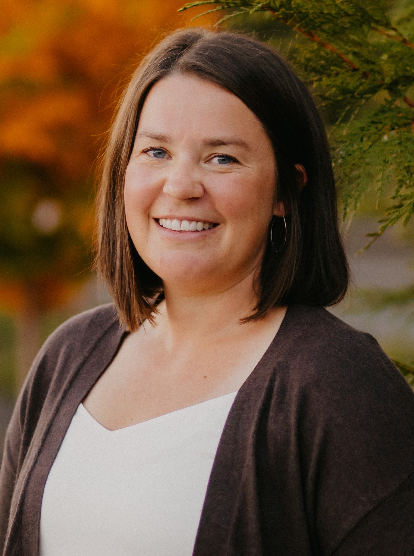 Elizabeth Roberts staff image